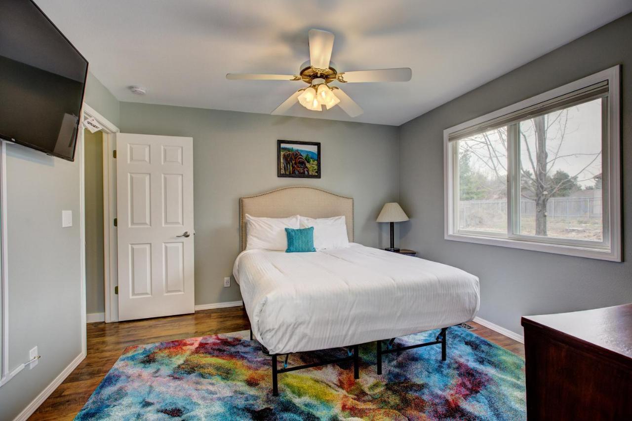 Hello Dolly! 3 Beds, 2 Bath, 2 Tv'S, Fireplace, Quiet Neighborhood In Star, Id Minutes From Walking Trails And River Views Eagle Dış mekan fotoğraf